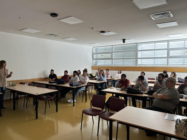 Departamento de Engenharia Civil recebe a professora Anna Juzwa