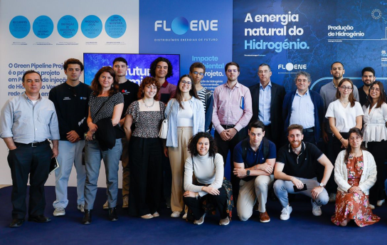 Estudantes de Engenharia Mecânica exploram tecnologias inovadoras no Green Pipeline Project durante visita à Floene
